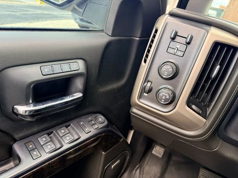 Used 2015 GMC Sierra 1500 Denali AWD/4WD image 13