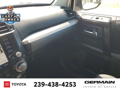 Used 2020 Toyota 4Runner TRD Off-Road Premium w/ Moonroof Package AWD/4WD image 37