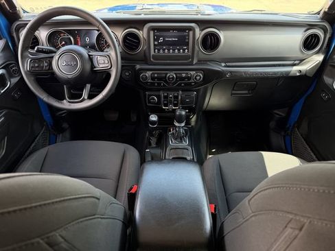 Used 2023 Jeep Wrangler Unlimited Sport AWD/4WD image 10