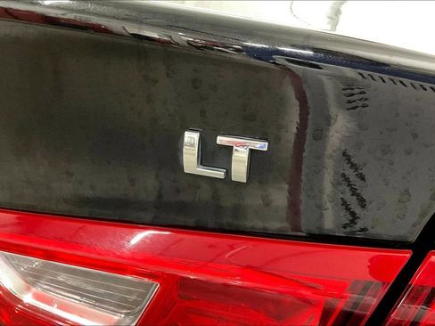 Used 2024 Chevrolet Malibu LT FWD image 9