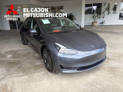 Used 2023 Tesla Model 3 Standard Range RWD image 1