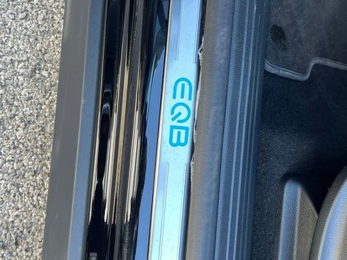 Certified 2024 Mercedes-Benz EQB 300 300 image 10