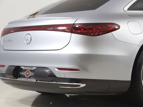 Used 2022 Mercedes-Benz EQS 450+ Sedan image 58