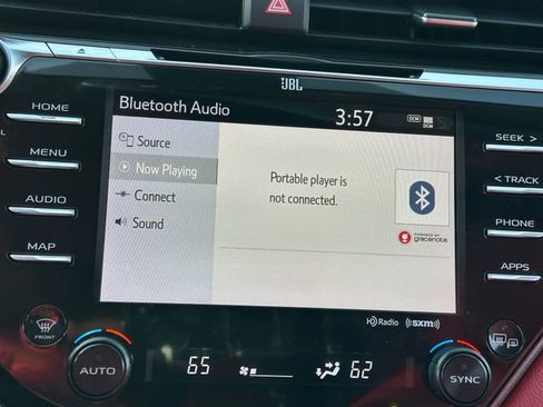 Used 2020 Toyota Camry XSE image 26