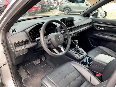 Used 2024 Honda CR-V Sport image 8