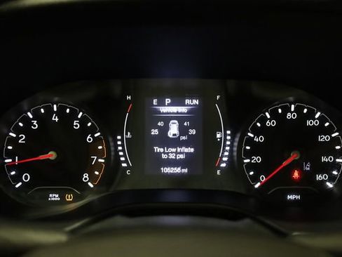 Used 2022 Jeep Compass Latitude w/ Sun and Sound Group image 19