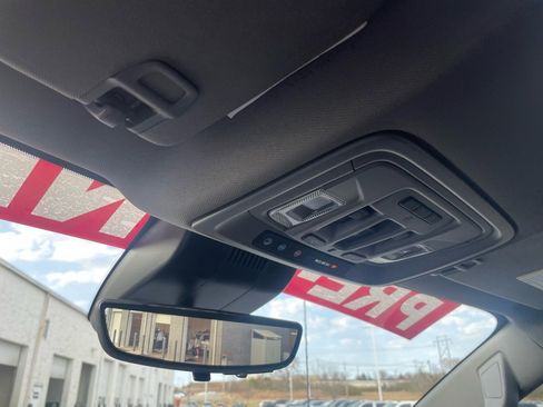 Used 2025 GMC Sierra 2500 Denali w/ Denali Reserve Package image 19