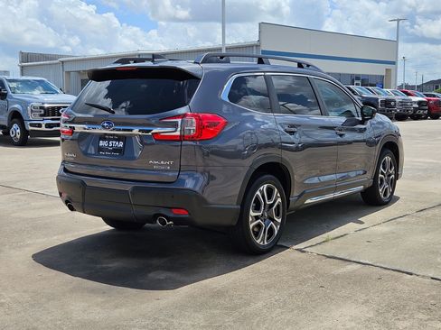 Used 2025 Subaru Ascent Limited AWD/4WD image 3