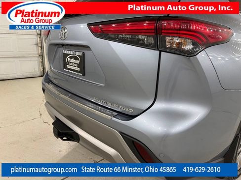 Used 2023 Toyota Highlander Platinum AWD/4WD image 50
