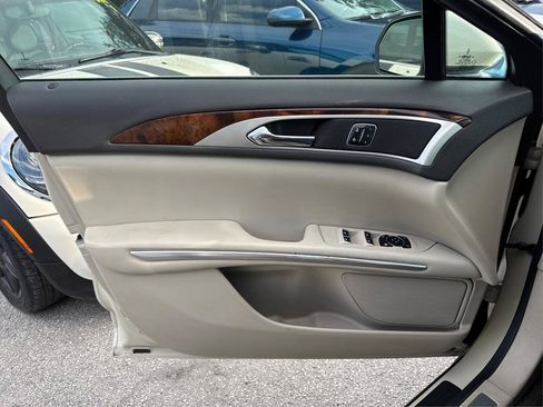 Used 2016 Lincoln MKZ Hybrid w/ Equipment Group 600A Reserve FWD image 21