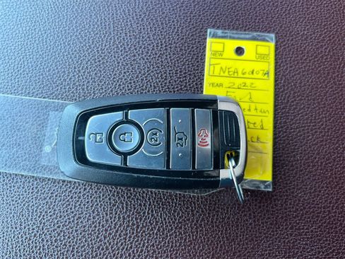 Used 2022 Ford Expedition Max Limited image 34