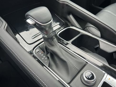 Certified 2025 Kia Telluride EX image 20