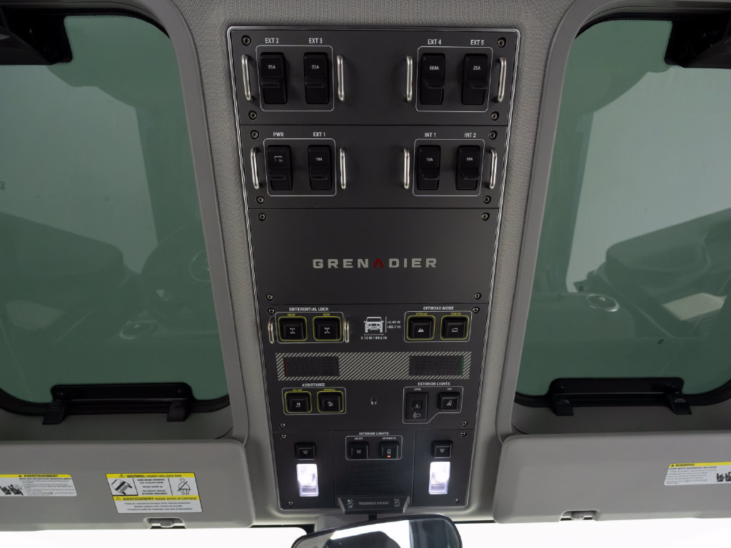 Used 2025 INEOS Grenadier Quartermaster AWD/4WD image 29