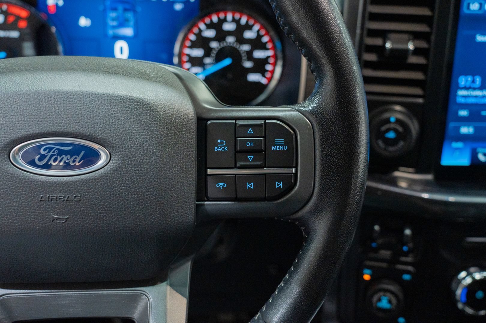 Used 2022 Ford F150 XLT w/ Equipment Group 302A High AWD/4WD image 41