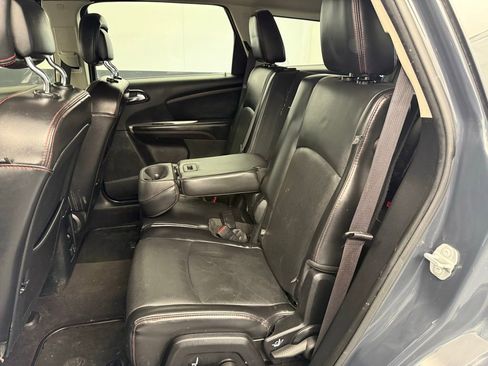 Used 2018 Dodge Journey GT image 38
