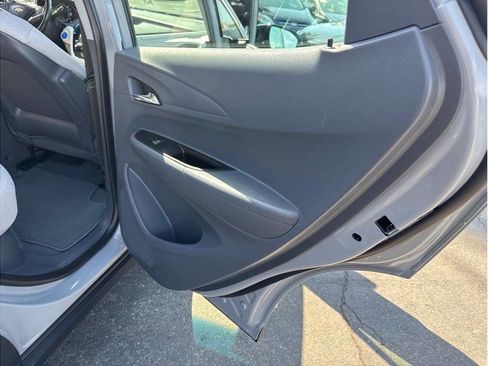 Used 2021 Chevrolet Bolt LT FWD image 21