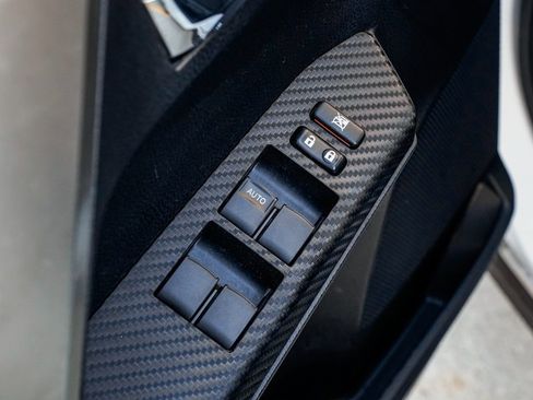 Used 2014 Toyota RAV4 XLE image 10