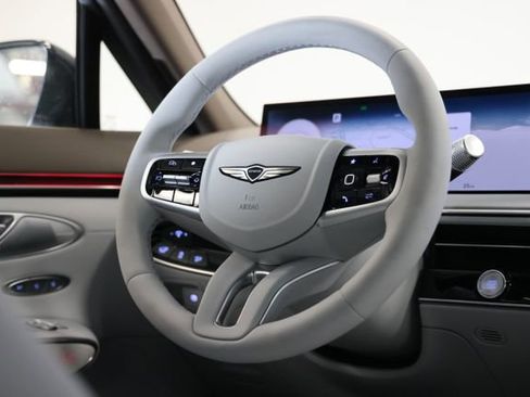 New 2026 Genesis GV70 2.5T Advanced w/ G1 Accessory Package AWD/4WD image 42