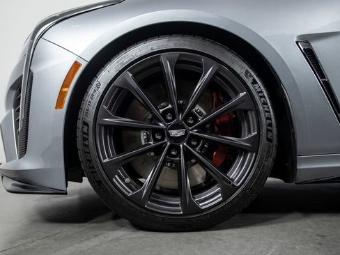 Used 2024 Cadillac CT4 V Blackwing w/ Driver Assist Package RWD image 8