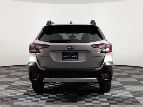 Used 2020 Subaru Outback Limited AWD/4WD image 6