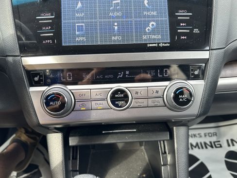 Used 2015 Subaru Outback 3.6R Limited image 28