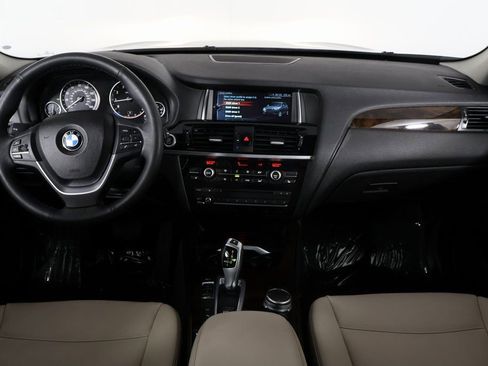 Used 2017 BMW X3 sDrive28i image 8