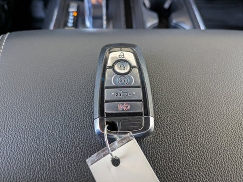 Certified 2022 Ford F150 XLT w/ Equipment Group 302A High image 30