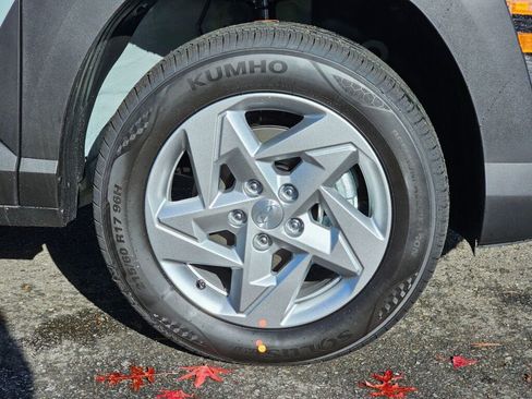 New 2026 Hyundai Kona SE image 9