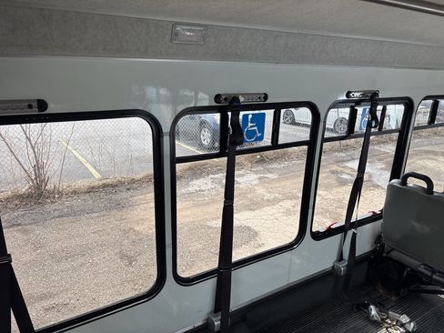 Used 2019 Ford E-450 and Econoline 450 Super Duty w/ Shuttle Bus Prep Package RWD image 14