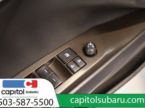 Used 2023 Toyota Camry SE image 12