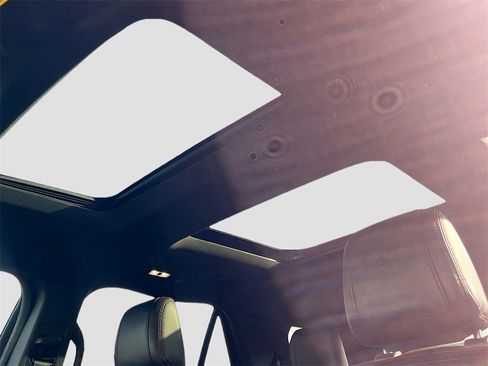 Used 2018 Ford Explorer Sport w/ Equipment Group 401A image 22