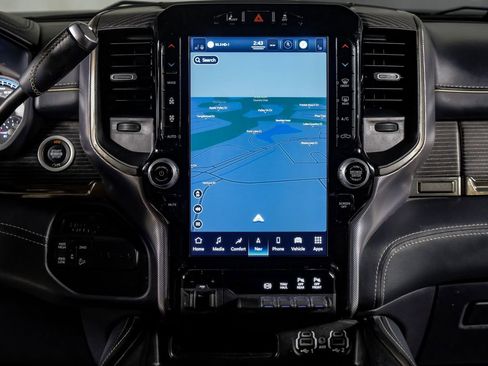 Used 2022 RAM 2500 Limited image 23