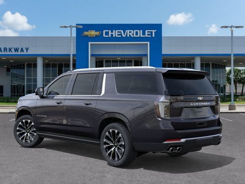 New 2026 Chevrolet Suburban High Country AWD/4WD image 3