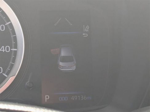 Used 2022 Toyota Corolla LE image 18