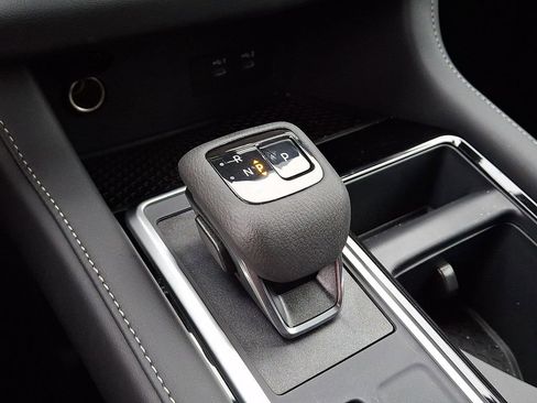 New 2026 Nissan Pathfinder SV AWD/4WD image 8