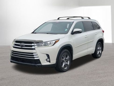 Used 2018 Toyota Highlander Limited Platinum image 1