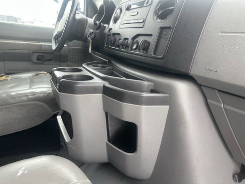 Used 2009 Ford E-250 and Econoline 250 E 250 3dr Cargo Van image 31