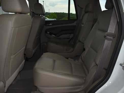 Used 2019 Chevrolet Tahoe LT AWD/4WD image 15