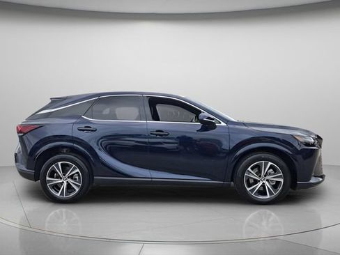 Used 2025 Lexus RX 350 FWD w/ Technology Package image 4