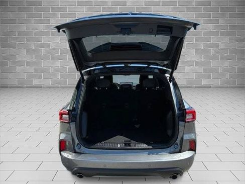 Certified 2023 Ford Escape ST-Line w/ Tech Pack #1 AWD/4WD image 12