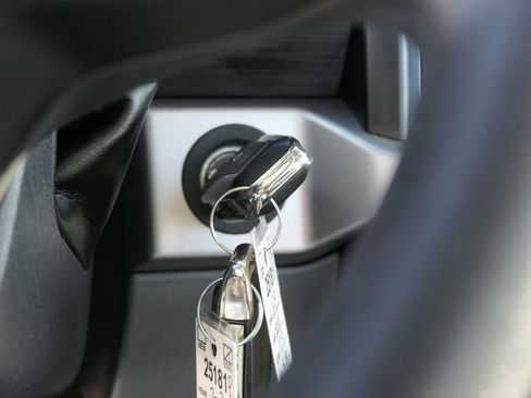 Used 2023 Ford F150 XL RWD image 20