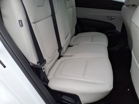 New 2026 Hyundai Tucson SEL image 9