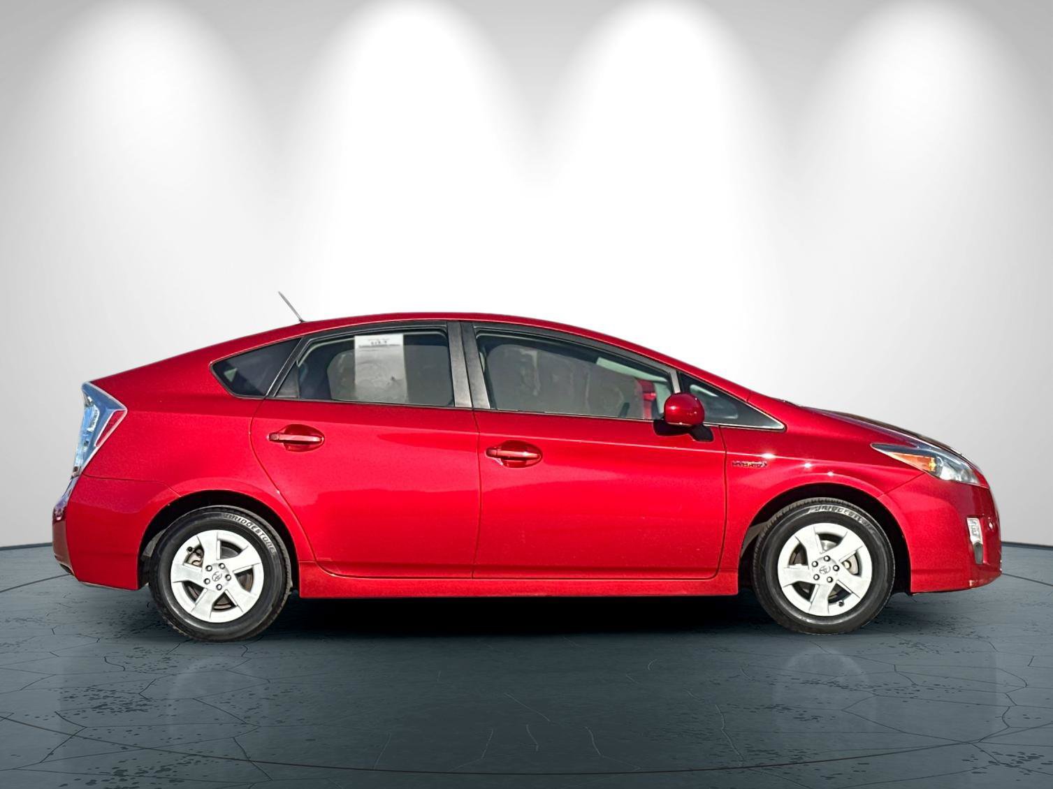 Used 2010 Toyota Prius Five FWD image 3