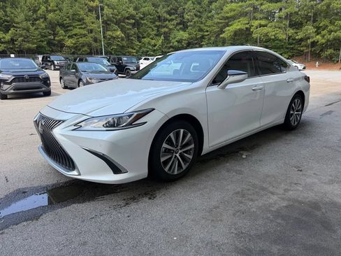 Used 2020 Lexus ES 350 w/ Premium Package FWD image 3