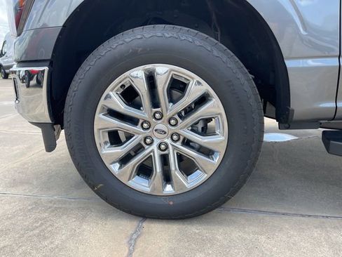 New 2025 Ford F150 Lariat w/ Equipment Group 501A Mid image 10