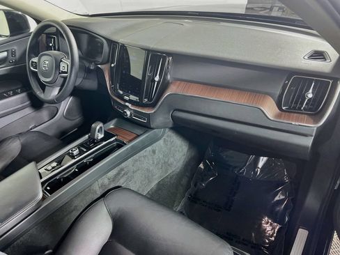Used 2023 Volvo XC60 B5 Plus AWD/4WD image 26