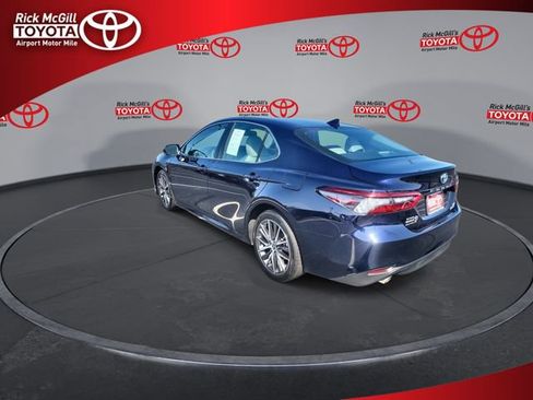 Used 2022 Toyota Camry XLE w/ Protection Package (Q2) (TMS) FWD image 6