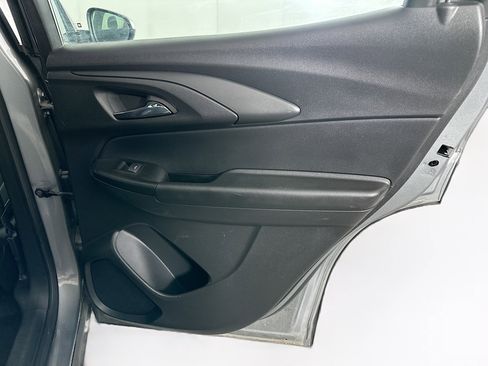 Used 2023 Chevrolet TrailBlazer LS image 27