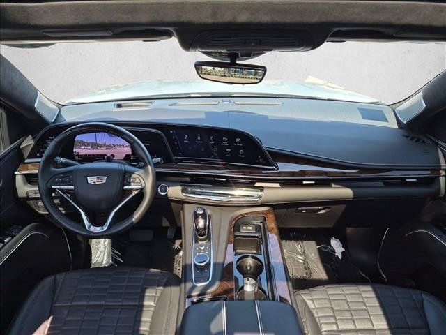 Used 2023 Cadillac Escalade ESV Sport Platinum AWD/4WD image 19