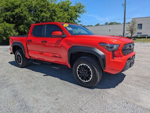 Used 2024 Toyota Tacoma TRD Off-Road AWD/4WD image 2